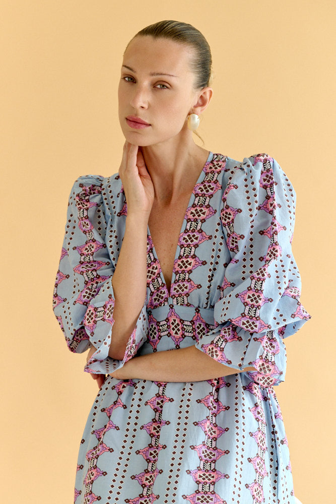Sophia Dress in Aztec Blue Satin – Neve & Noor