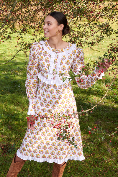 Saskia Dress in Daffodil Bouquet